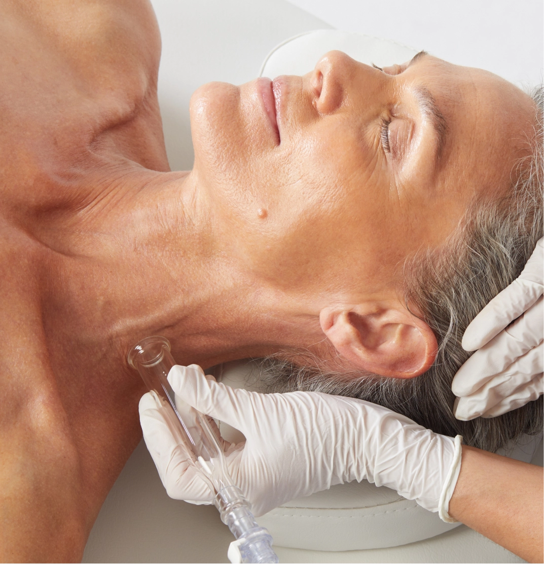 HYDRAFACIAL Vrat i dekolte tretman